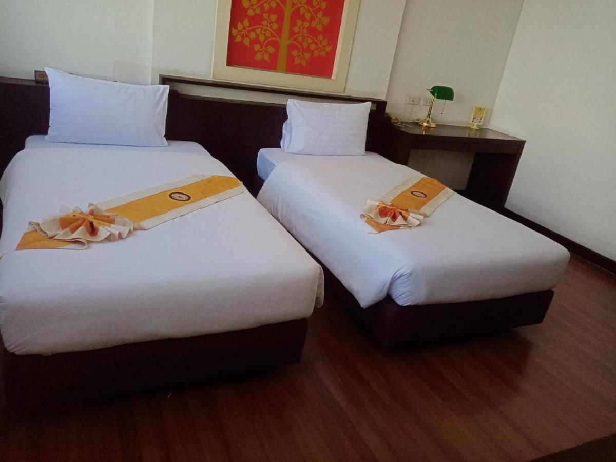 Grand Phranakhon Hotel Ayutthaya Eksteriør billede